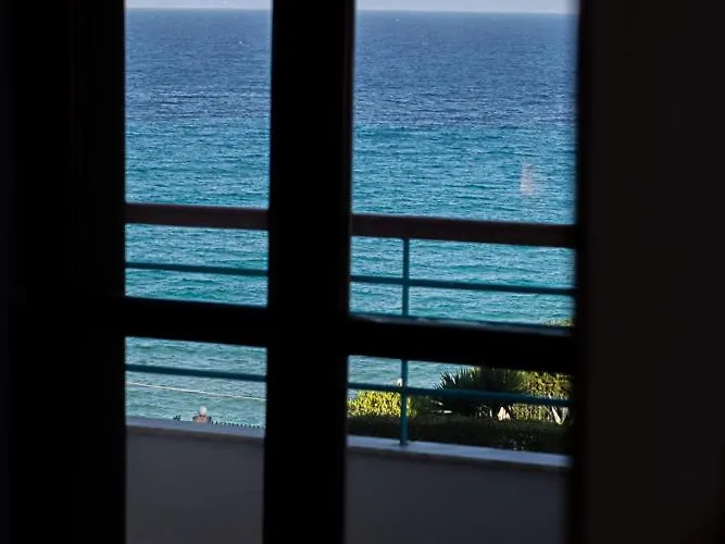 בית נופש Seabreeze Serenity *