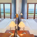 Seabreeze Serenity