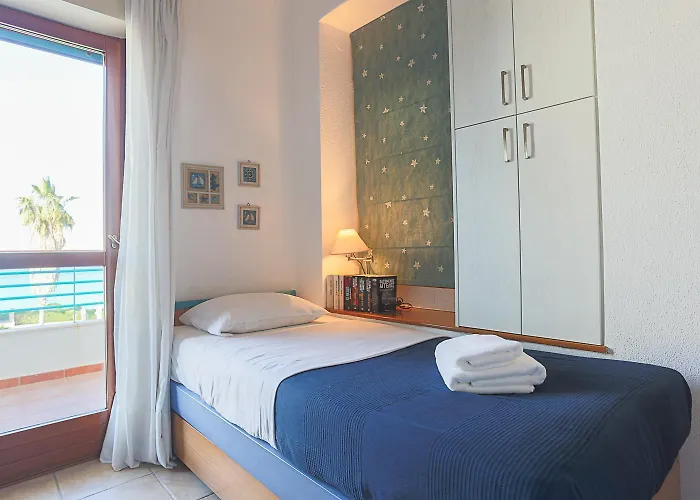 Seabreeze Serenity Tatil Evi